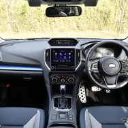 スバル XV Advance（e-BOXER）