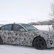 BMW M3 次期型　スクープ写真