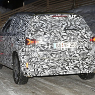 VWの新ブランド「ジェッタ」SV5 スクープ写真