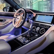 ベントレー・コンチネンタル GT V8 コンバーチブル 新型
