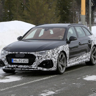アウディ RS4アバント 改良新型（スクープ写真）