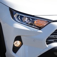 トヨタ RAV4 HYBRID G