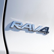 トヨタ RAV4 HYBRID G