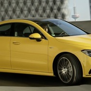 メルセデスAMG CLA 35 4MATIC