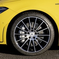 メルセデスAMG CLA 35 4MATIC