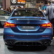 メルセデスAMG A35L 4MATICセダン（上海モーターショー2019）