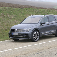 VW ティグアンR スクープ写真