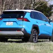 トヨタ RAV4 アドベンチャー