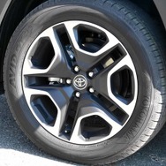 トヨタ RAV4 アドベンチャー