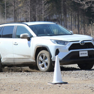 トヨタ RAV4 新型
