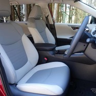 トヨタ RAV4ハイブリッド 新型