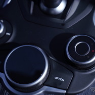 アルファロメオ ステルヴィオ 2.2 ターボディーゼル Q4