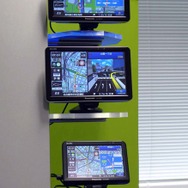 上から、G1300VD、G730D、G530D
