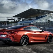 BMW 8シリーズクーペ 新型（M850i xDrive）