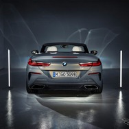 BMW 8シリーズカブリオレ（M850i xDrive）