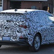 VW ゴルフ 新型 開発車両（スクープ写真）