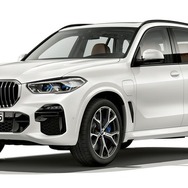 BMW X5 新型のPHV、xDrive 45e