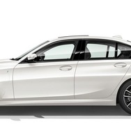 新型BMW 3シリーズ の 330eセダン