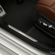 BMW X5 新型の「M50i」