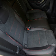 新型 メルセデスベンツ Aクラス ディーゼル（A200d）