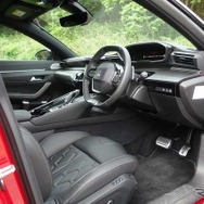 プジョー 508 新型（GT BlueHDi）