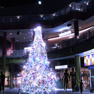 イルミネーションクリスマスツリー