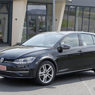 VW 謎の新型プロトタイプ（スクープ写真）