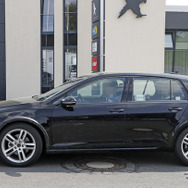 VW 謎の新型プロトタイプ（スクープ写真）