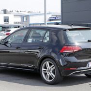VW 謎の新型プロトタイプ（スクープ写真）