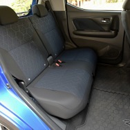 三菱 eKクロス 新型