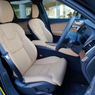 ボルボXC90ディーゼル新型