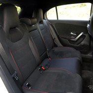 メルセデス・ベンツ Aクラス 新型（A200d）
