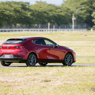 マツダ3新型