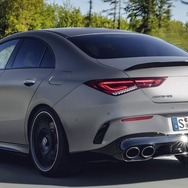 メルセデスAMG CLA45S 4MATIC+ 新型