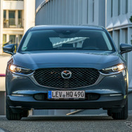 マツダ CX-30