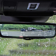 レンジローバー イヴォーク 新型（R-DYNAMIC HSE P300 MHEV）