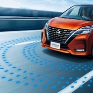 日産 セレナ e-POWER ハイウェイスターV（サンライズオレンジ/ダイヤモンドブラック）