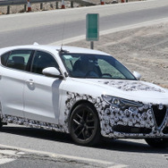 アルファロメオ ステルヴィオ 改良新型 スクープ写真