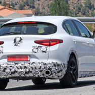 アルファロメオ ステルヴィオ 改良新型 スクープ写真
