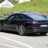 ポルシェ パナメーラ 改良新型 スクープ写真