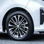 ダイハツ タントカスタム（RS）新型