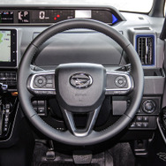 ダイハツ タントカスタム（RS）新型