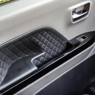 ダイハツ タントカスタム（RS）新型