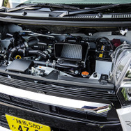 ダイハツ タントカスタム（RS）新型