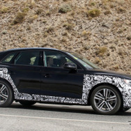 アウディ Q5 改良新型（PHEV）スクープ写真