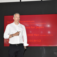 アウディR8 Decennium（デセニウム）＆RS 5 スポーツバック発表会