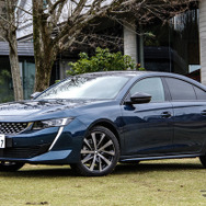 プジョー 508 新型（GTライン）
