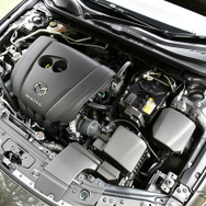 マツダ3新型、ファストバック