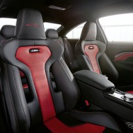 BMW M4 エディション /// Mヘリテイジ