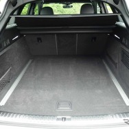 アウディ A6アバント 新型（55TSFI）